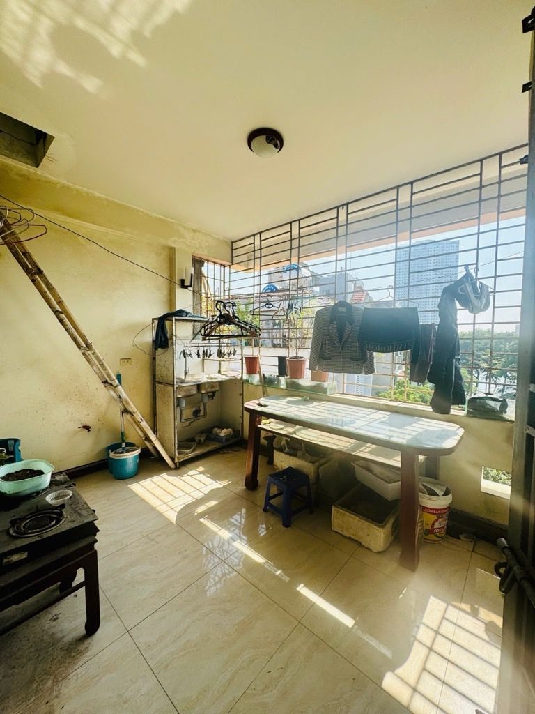 Bán nhà Đại Từ - diện tích 40m2 5 tầng - Mặt phố - giá 19,5 tỷ