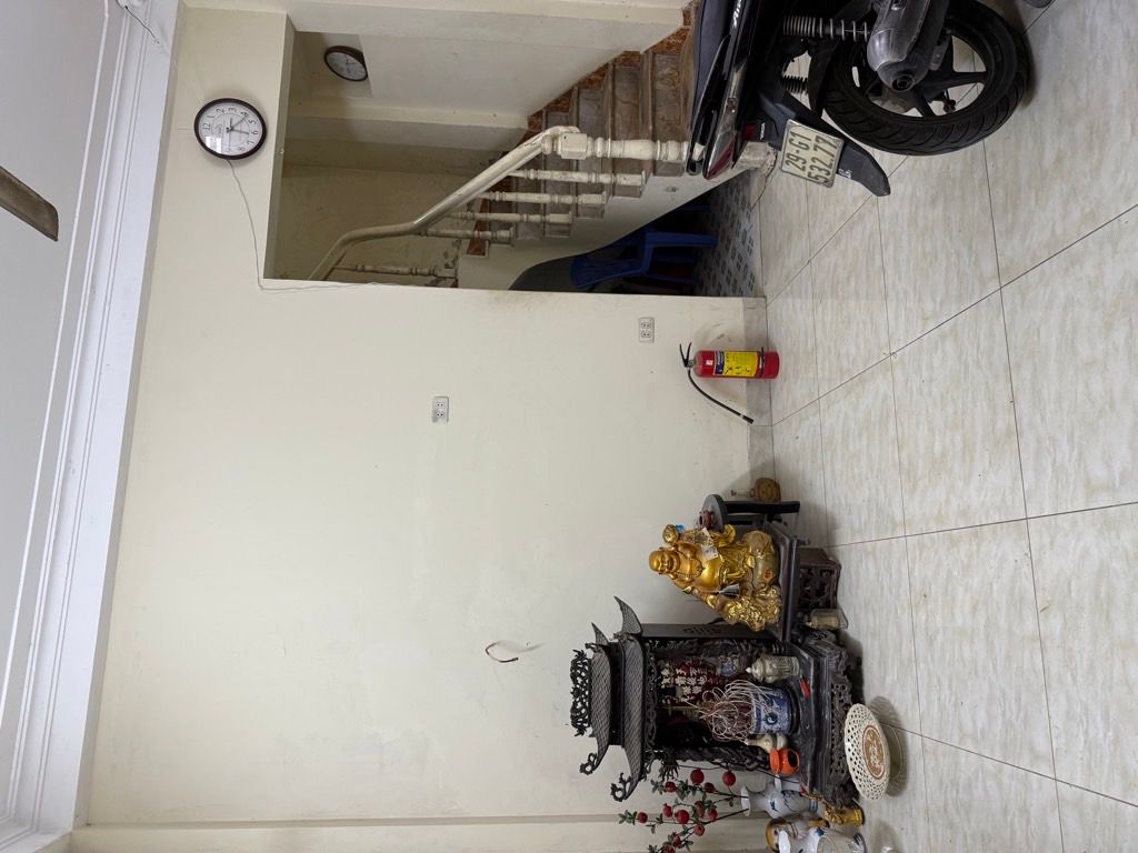 Bán nhà Hồng Mai - diện tích 28.2m2 5 tầng - Đầu tư cho thuê giữ tiền - giá 8,7 tỷ