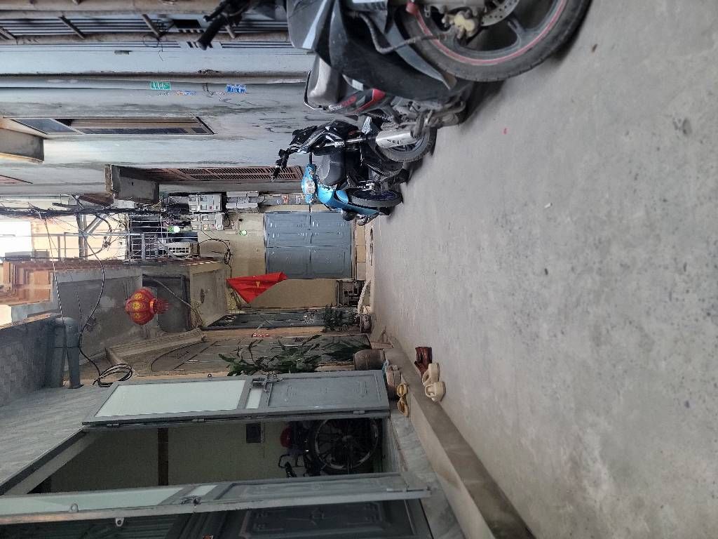 Bán nhà Thanh Đàm - diện tích 42m2 2 tầng - ngõ rộng thoáng - giá 4,2 tỷ