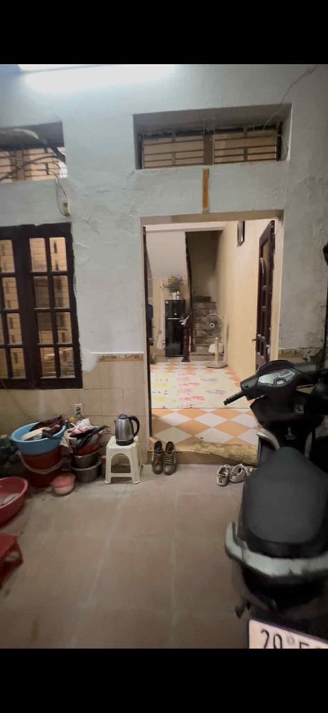 Bán nhà Đê La Thành - diện tích 30m2 2 tầng - Lô góc 2 mặt thoáng - giá 6,2 tỷ