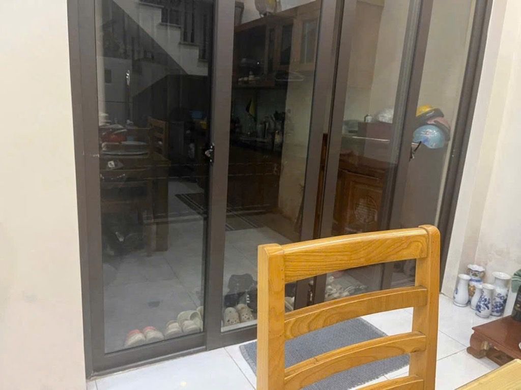 Bán nhà Hào Nam - diện tích 58.8m2 5 tầng - gần mặt phố - giá 16,7 tỷ