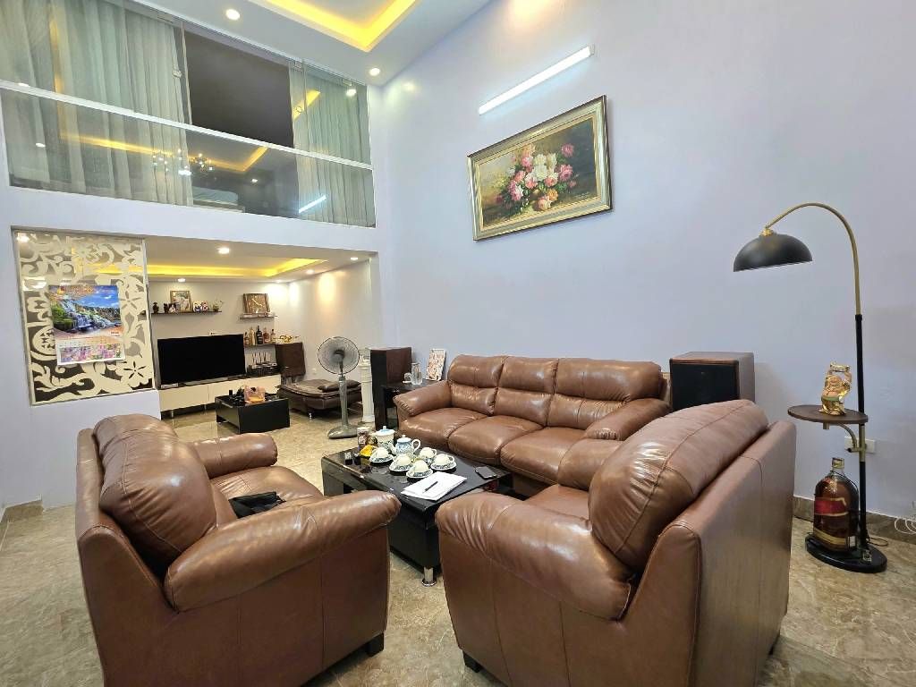 Bán nhà Nguyễn Cao - diện tích 58m2 4 tầng - Ngõ ô tô - giá 19,5 tỷ