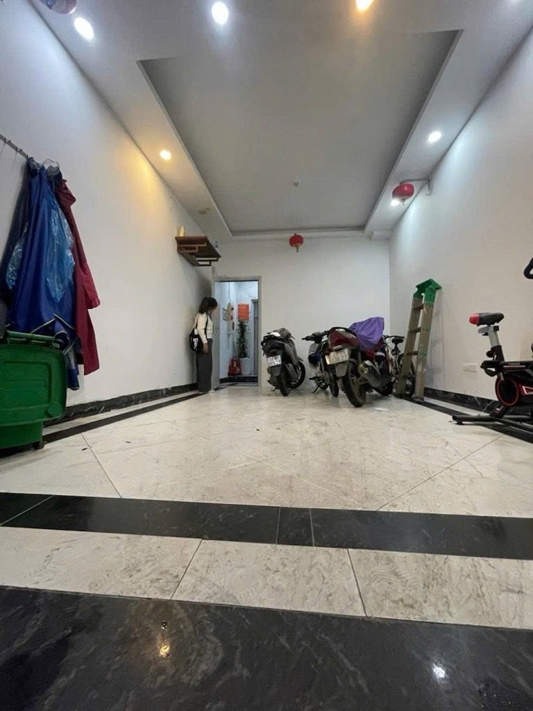 Bán nhà Tô Vĩnh Diện - diện tích 40.6m2 8 tầng - Lô góc siêu thoáng - giá 15,3 tỷ