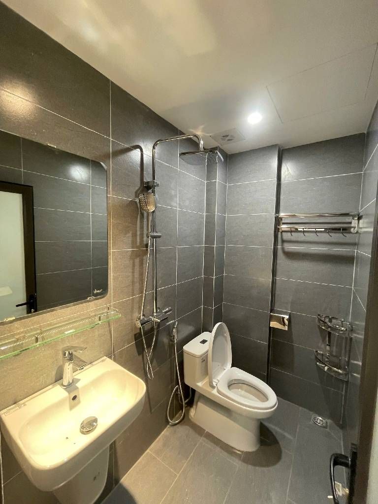 Bán nhà Khương Đình - diện tích 54,3m2 6 tầng - gần ô tô - giá 13,4 tỷ