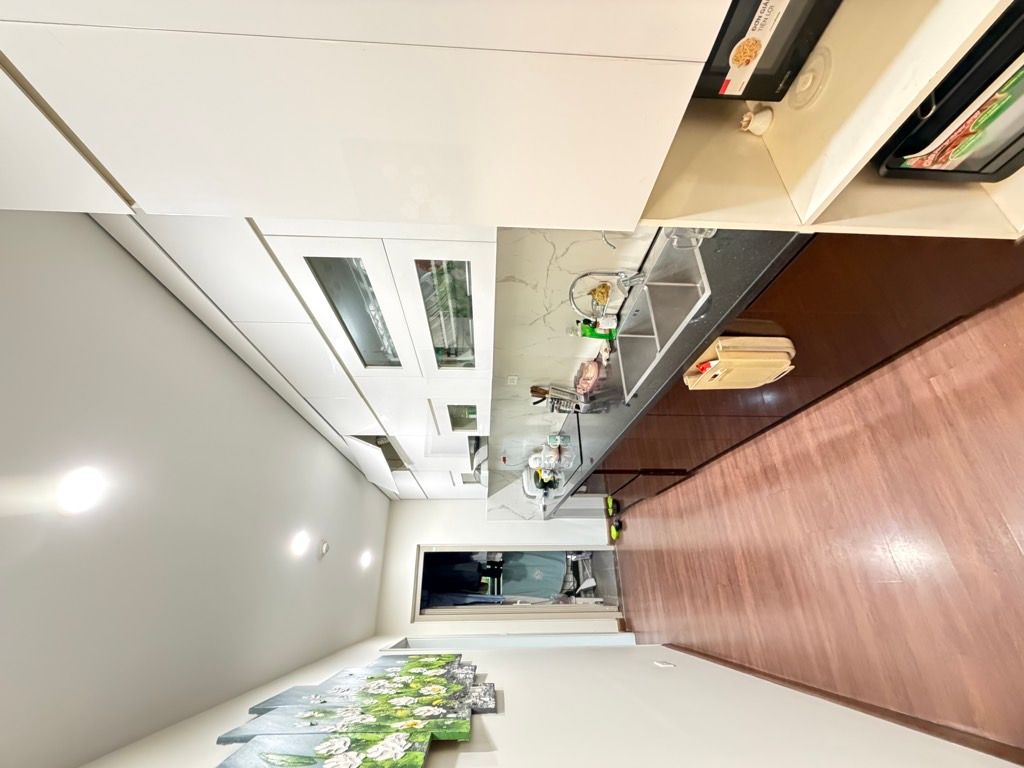 Bán nhà Tân Mai - diện tích 92.2m2 1 tầng - Cực kì thoải mái và tiện ích - giá 9,8 tỷ