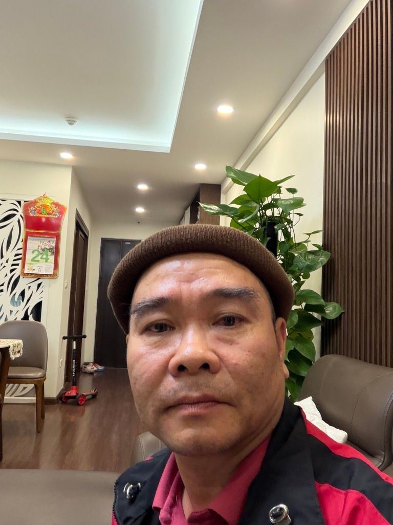 Bán nhà Tân Mai - diện tích 92.2m2 1 tầng - Cực kì thoải mái và tiện ích - giá 9,8 tỷ