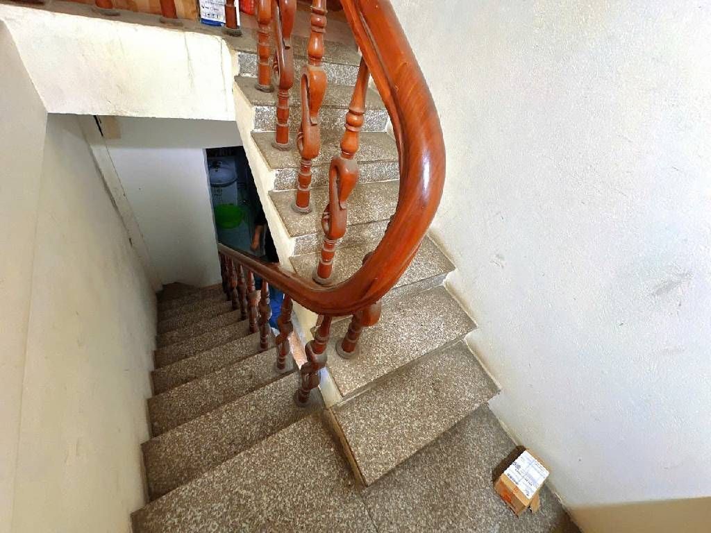 Bán nhà Thái Hà - diện tích 23.1m2 3 tầng - ngõ đẹp - giá 6,4 tỷ