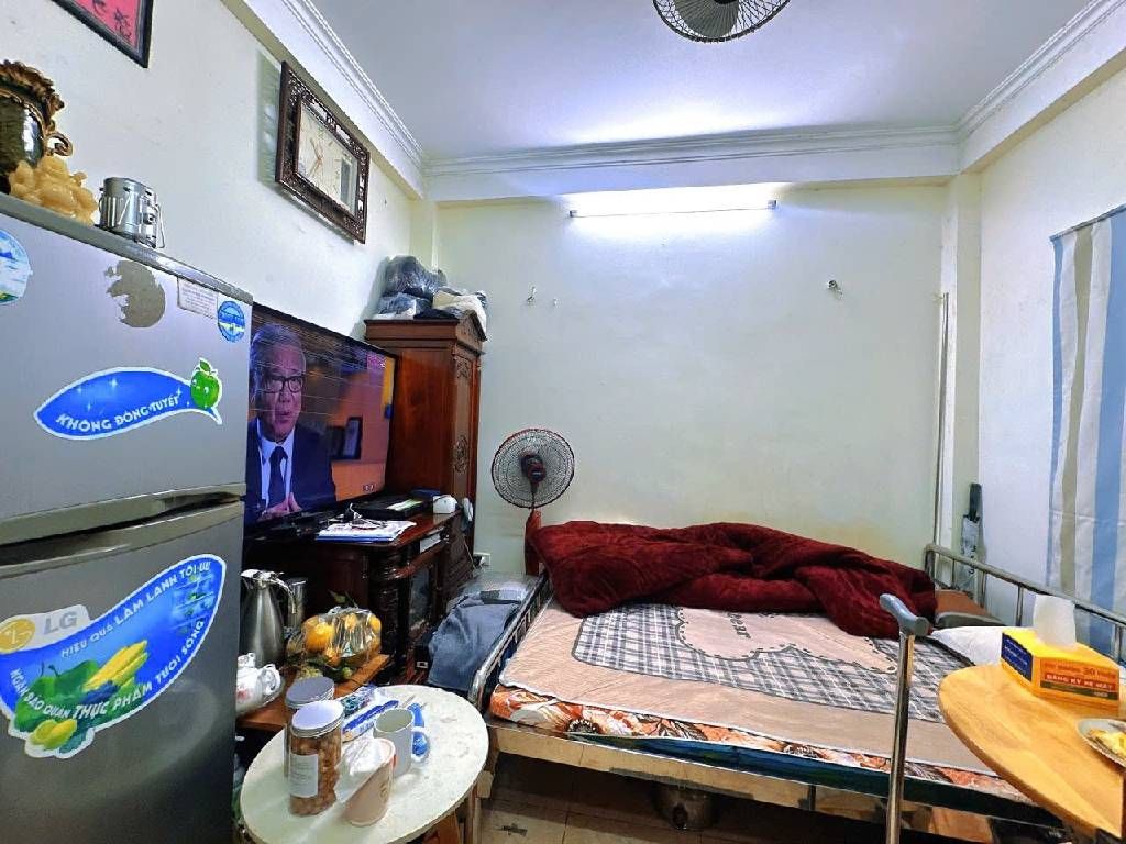 Bán nhà Thái Hà - diện tích 23.1m2 3 tầng - ngõ đẹp - giá 6,4 tỷ