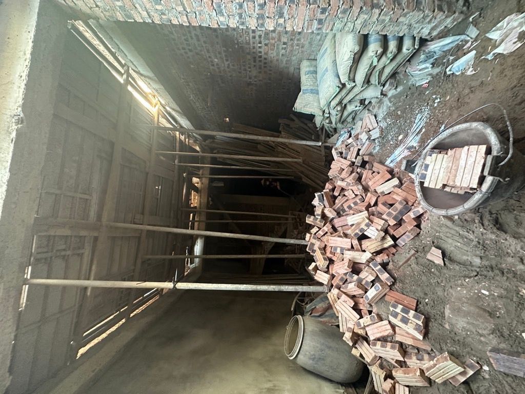 Bán nhà Vĩnh Hưng - diện tích 53.5m2 5 tầng - Nhà đang xây thô, giá 12 tỷ