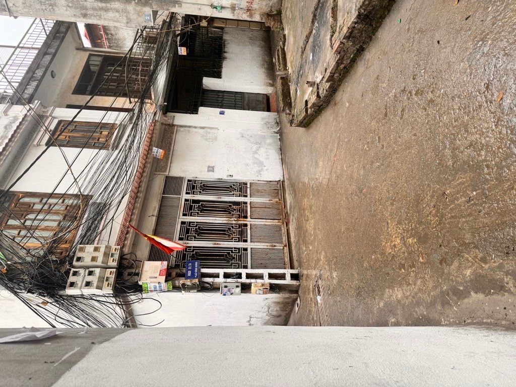 Bán nhà Vĩnh Hưng - diện tích 53.5m2 5 tầng - Nhà đang xây thô, giá 12 tỷ