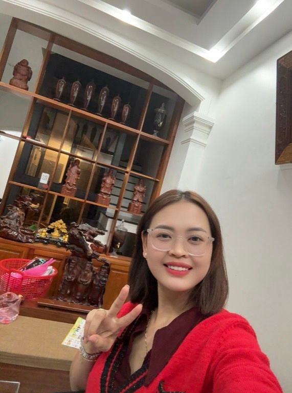 Bán nhà Giáp Bát - diện tích 69m2 6 tầng - Thang máy, ô tô đỗ cửa - giá 19 tỷ