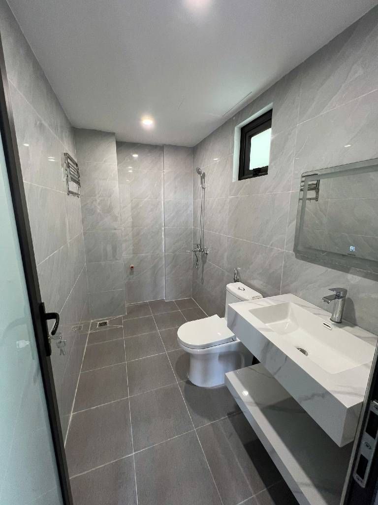 Bán nhà Nguyễn Văn Viên - diện tích 35.2m2 5 tầng - Lô góc - giá 10,2 tỷ