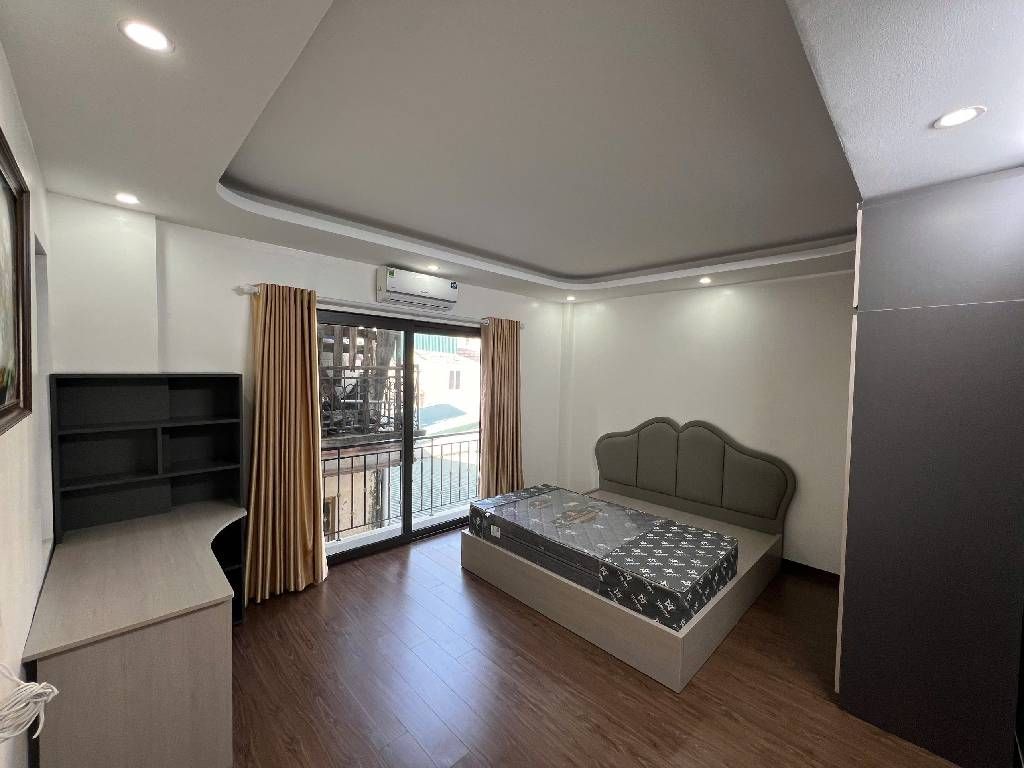 Bán nhà Nguyễn Văn Viên - diện tích 35.2m2 5 tầng - Lô góc - giá 10,2 tỷ