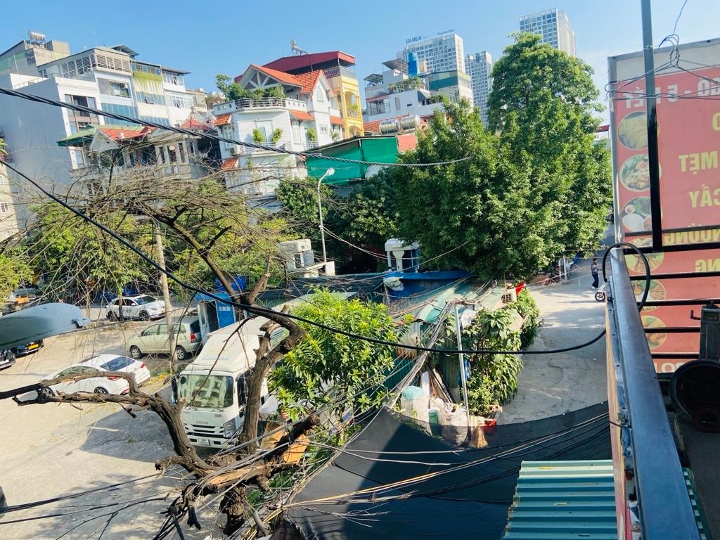 Bán nhà Nguyễn Xiển - diện tích 15m2 3 tầng - mặt ngõ ô tô kinh doanh - giá 1,48 tỷ