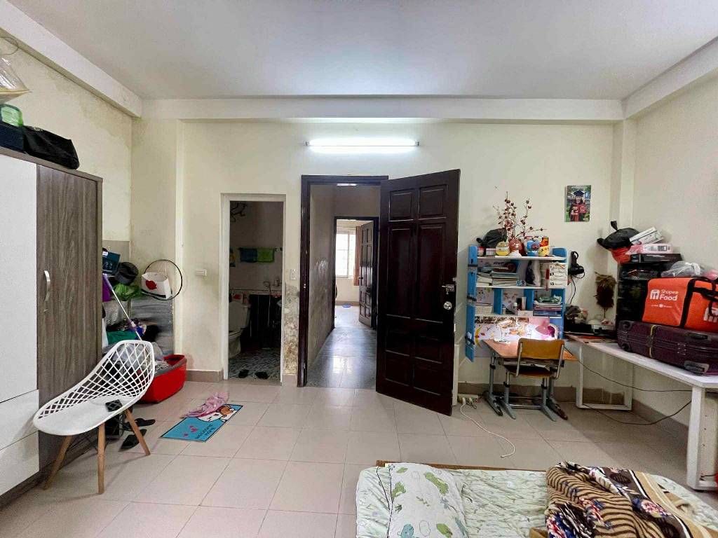 Bán nhà Vũ Tông Phan - diện tích 70m2 4 tầng - Sổ phân lô - giá 12 tỷ