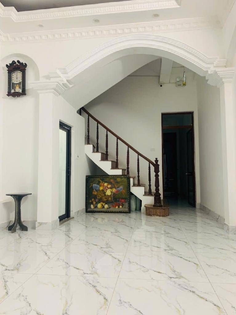 Bán nhà Láng - diện tích 75m2 5 tầng - Nhà dân xây chắc chắn, cho thuê 40 triệu/tháng - giá 16,5 tỷ