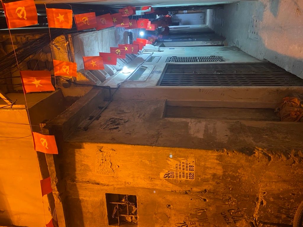 Bán nhà Ngõ Thịnh Hào - diện tích 19,5m2 4 tầng - Nhà sổ riêng - giá 4,9 tỷ