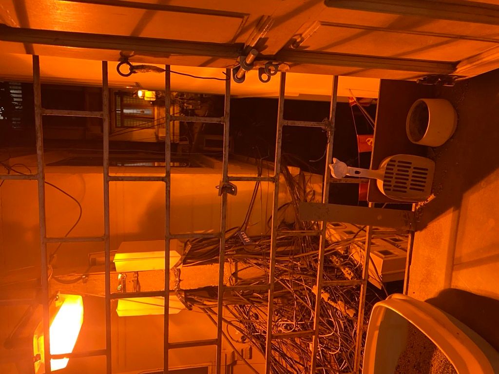 Bán nhà Ngõ Thịnh Hào - diện tích 19,5m2 4 tầng - Nhà sổ riêng - giá 4,9 tỷ