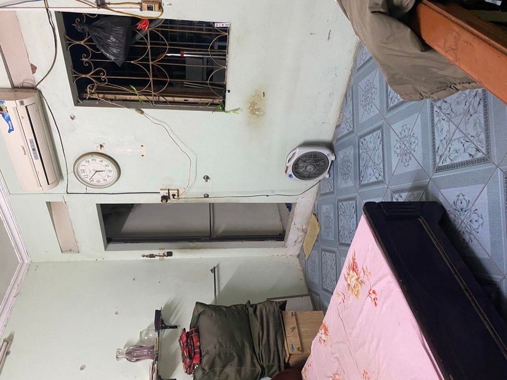 Bán nhà Ngõ Thịnh Hào - diện tích 19,5m2 4 tầng - Nhà sổ riêng - giá 4,9 tỷ