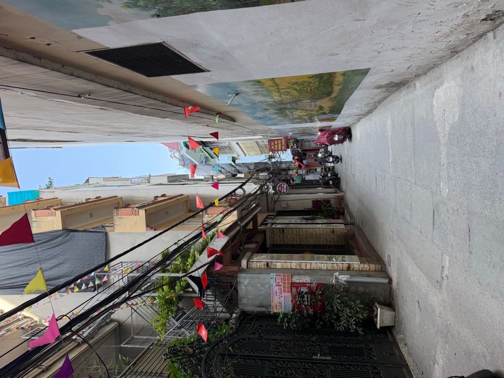 Bán nhà Láng Hạ - diện tích 36m2 5 tầng - Mặt ngõ ô tô - giá 17 tỷ