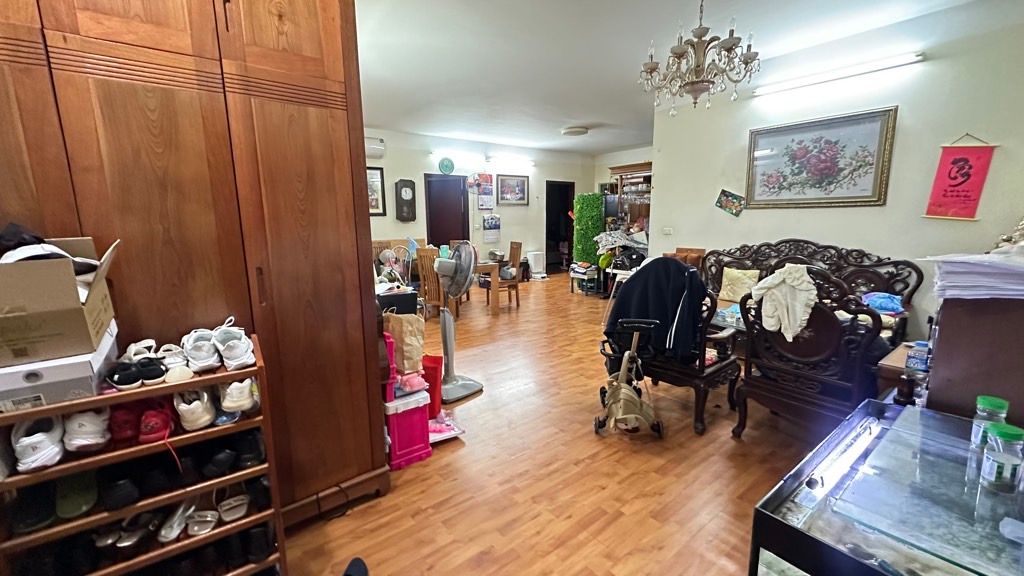 Bán nhà Minh Khai - diện tích 124.3m2 1 tầng - Căn hộ lô góc 3 mặt thoáng - giá 12,9 tỷ