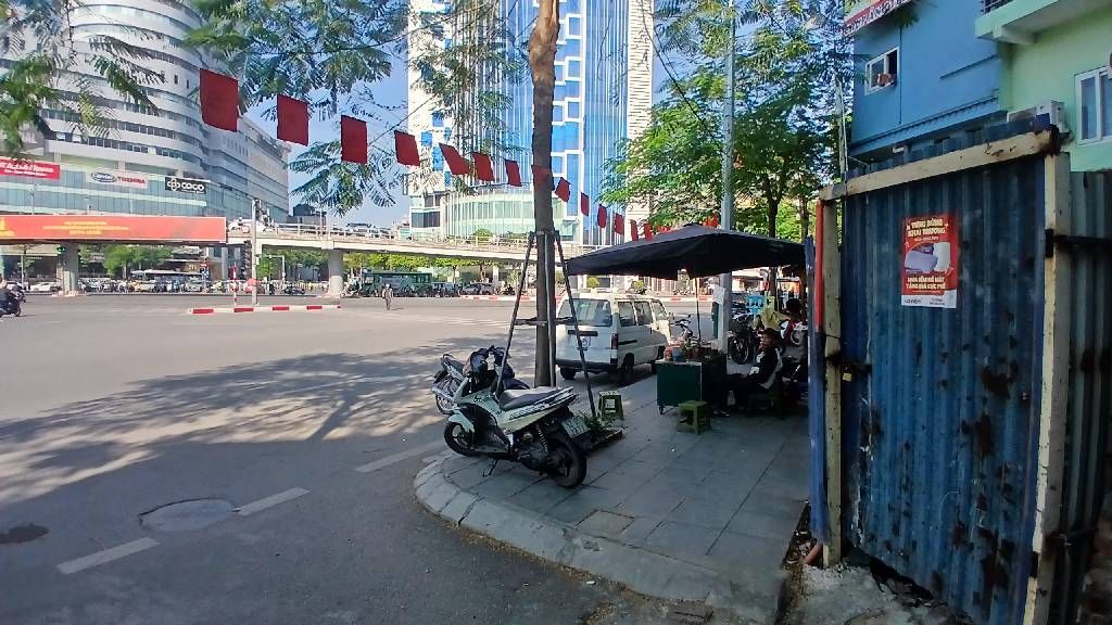 Bán nhà Tây Sơn - diện tích 30,1m2 1 tầng - 3 mặt thoáng - giá 22 tỷ