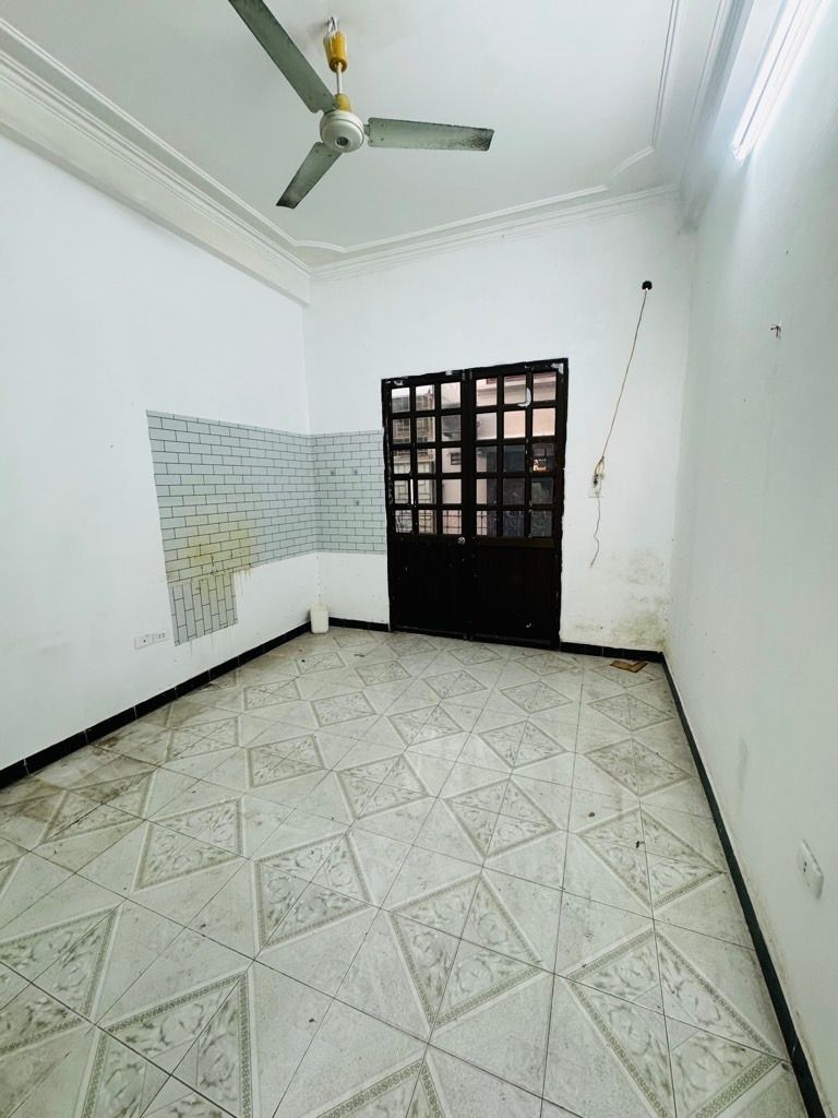 Bán nhà Nguyễn Xiển - diện tích 50.4m2 4 tầng - HIẾM - NGÕ PHÂN LÔ, NHÀ 2 MẶT NGÕ THOÁNG - giá 19,9 tỷ