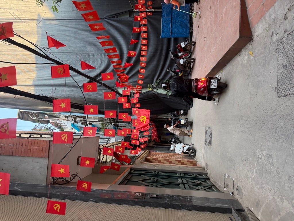 Bán nhà Hoa Lư - diện tích 17m2 5 tầng - ô tô đỗ cửa - giá 8,4 tỷ