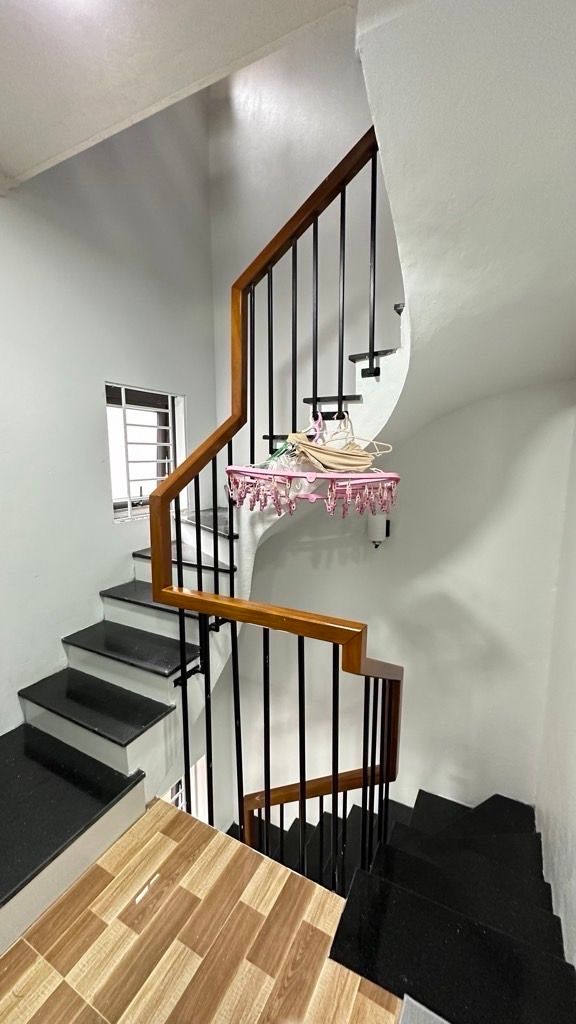 Bán nhà Hoa Lư - diện tích 17m2 5 tầng - ô tô đỗ cửa - giá 8,4 tỷ