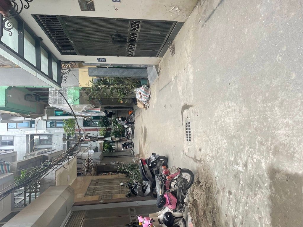 Bán nhà Triều Khúc - diện tích 53m2 4 tầng - Gara ô tô - giá 17,6 tỷ