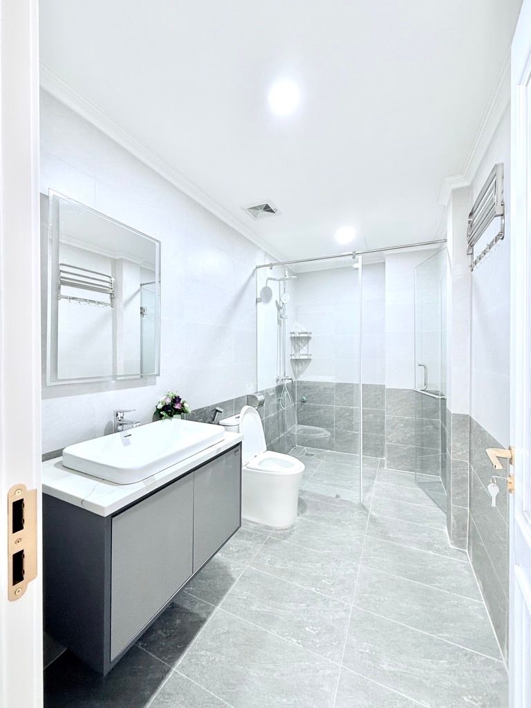 Bán nhà Chùa Bộc - diện tích 58m2 7 tầng - thang máy, bề thế - giá 18,9 tỷ