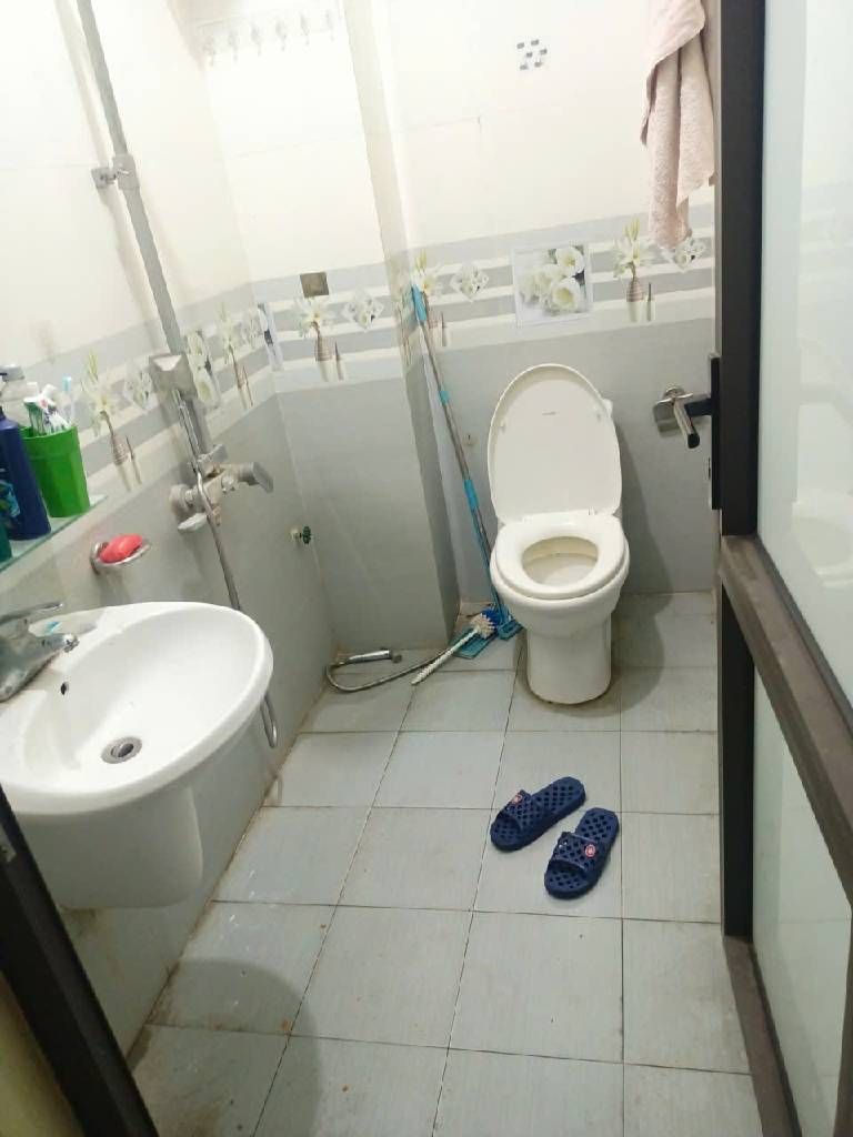 Bán nhà Giáp Nhị - diện tích 39,2m2 5 tầng - Nhà lô góc 2 mặt thoáng - giá 10,5 tỷ