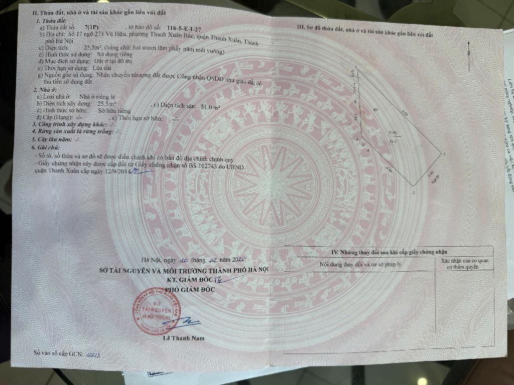 Bán nhà Vũ Hữu - diện tích 25,5m2 3 tầng - Ngõ thông, ô tô tránh - giá 6,6 tỷ