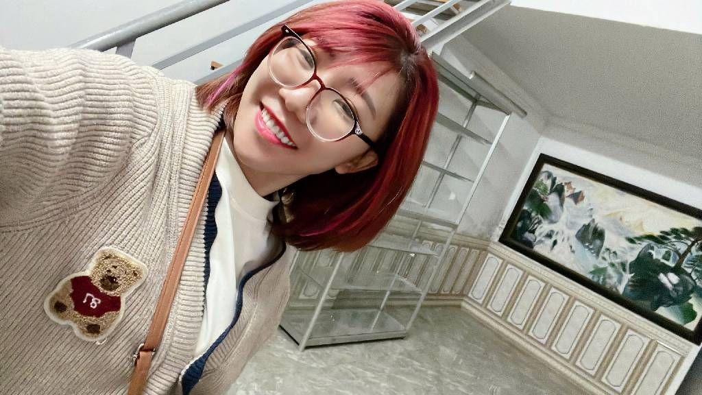 Bán nhà Vũ Hữu - diện tích 25,5m2 3 tầng - Ngõ thông, ô tô tránh - giá 6,6 tỷ