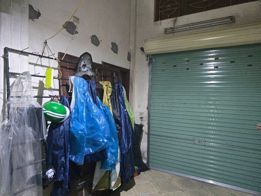 Bán nhà Ngõ Văn Hương - diện tích 44.8m2 4 tầng - Sổ đỏ chính chủ - giá 12 tỷ