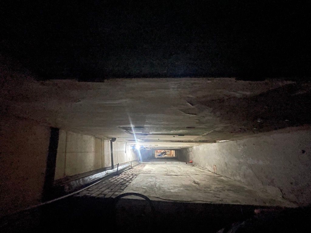 Bán nhà Giải Phóng - diện tích 48.2m2 1 tầng - Đường ô tô tải tránh nhau - giá 14,8 tỷ