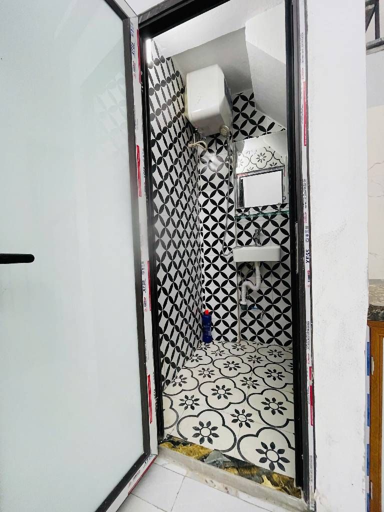 Bán nhà Nguyễn An Ninh - diện tích 10m2 4 tầng - Vị trí đẹp ngõ to thông kinh doanh thoáng trước sau - giá 2,0 tỷ