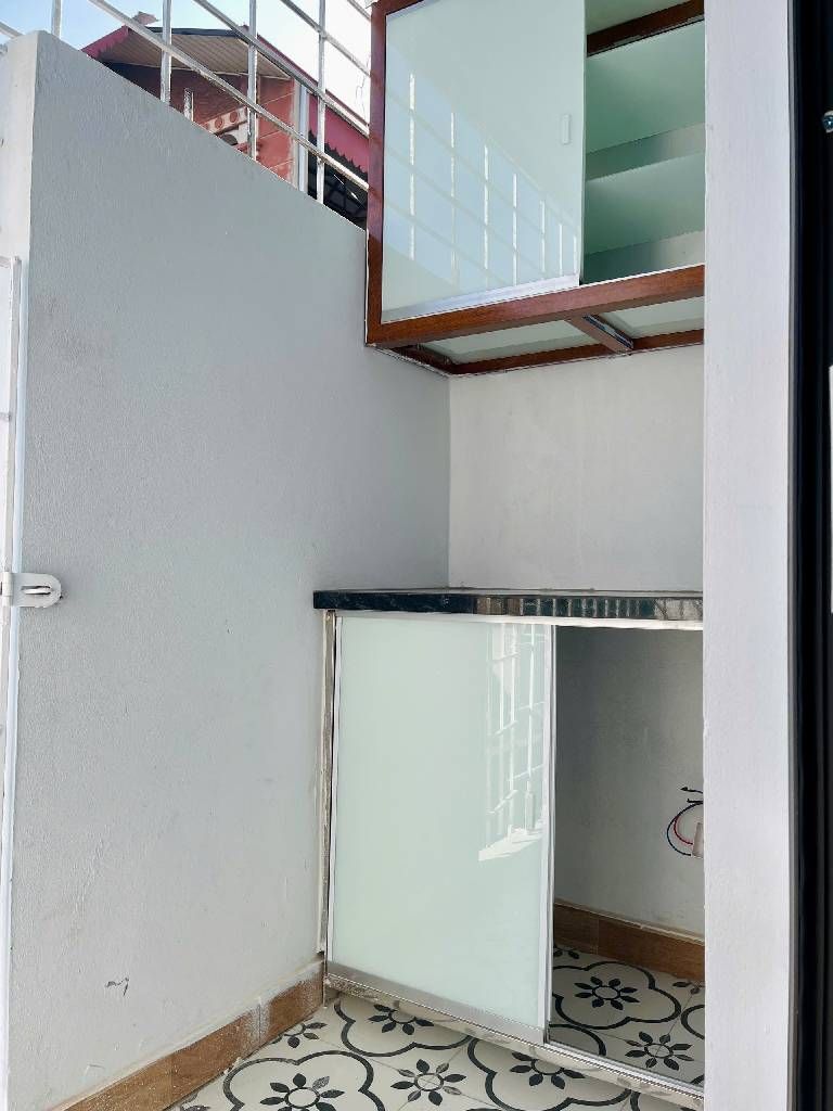 Bán nhà Nguyễn An Ninh - diện tích 10m2 4 tầng - Vị trí đẹp ngõ to thông kinh doanh thoáng trước sau - giá 2,0 tỷ