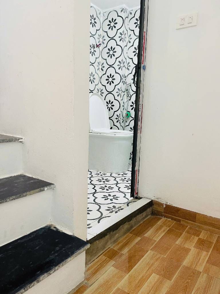 Bán nhà Nguyễn An Ninh - diện tích 10m2 4 tầng - Vị trí đẹp ngõ to thông kinh doanh thoáng trước sau - giá 2,0 tỷ