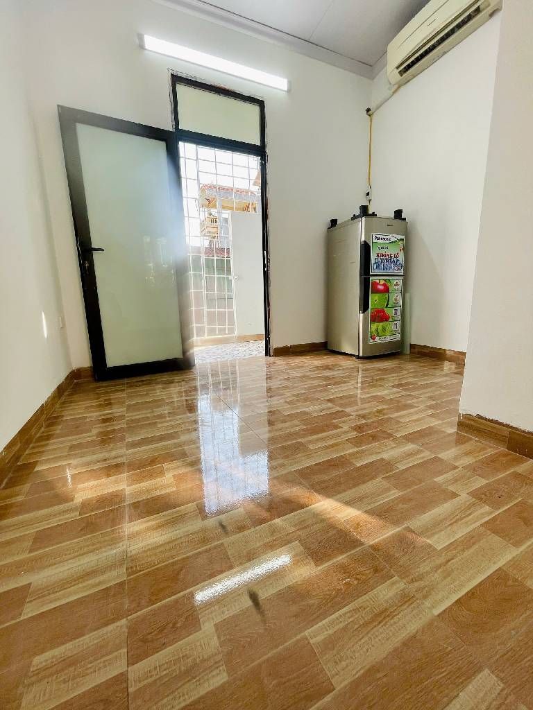 Bán nhà Nguyễn An Ninh - diện tích 10m2 4 tầng - Vị trí đẹp ngõ to thông kinh doanh thoáng trước sau - giá 2,0 tỷ