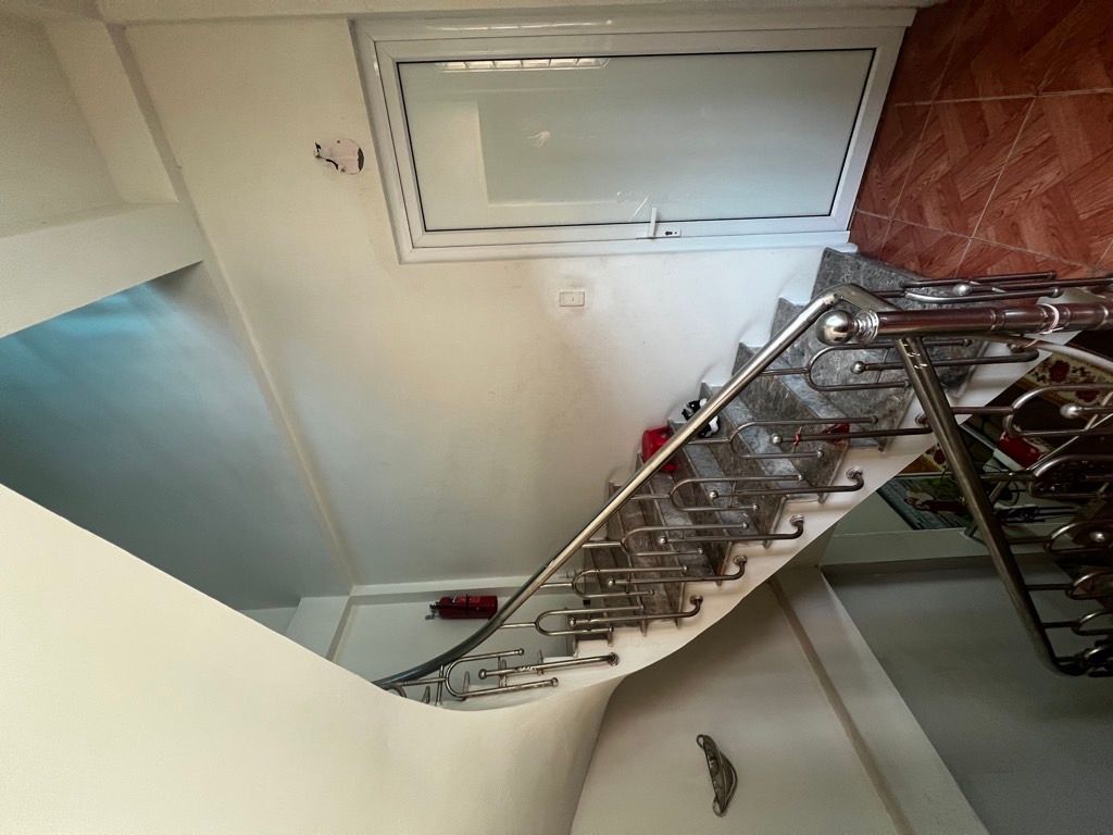 Bán nhà Trương Định - diện tích 48m2 3 tầng - 2 mặt thoáng - giá 10 tỷ