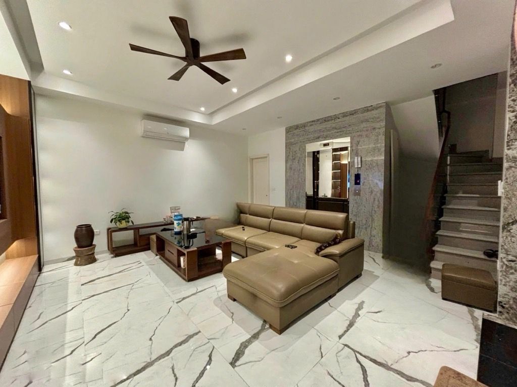 Bán nhà Triệu Việt Vương - diện tích 53m2 6 tầng - SIÊU PHẨM HIẾM CÓ PHỐ VIP TRUNG TÂM HÀ NỘI - HIỆN ĐẠI - giá 22 tỷ