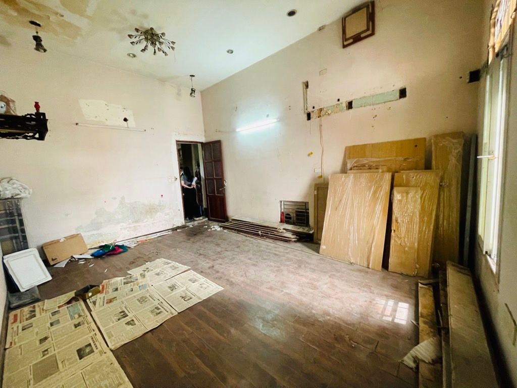 Bán nhà Trần Nhân Tông - diện tích 26m2 1 tầng - Căn hộ tập thể tầng 2 - giá 9,6 tỷ