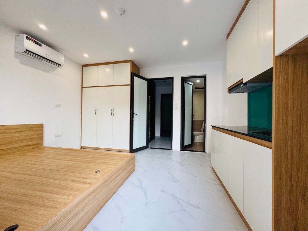 Bán nhà Đê Trần Khát Chân - diện tích 96.3m2 5 tầng - Gà đẻ trứng vàng - giá 19 tỷ