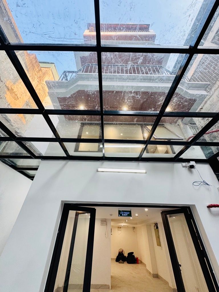 Bán nhà Đê Trần Khát Chân - diện tích 96.3m2 5 tầng - Gà đẻ trứng vàng - giá 19 tỷ