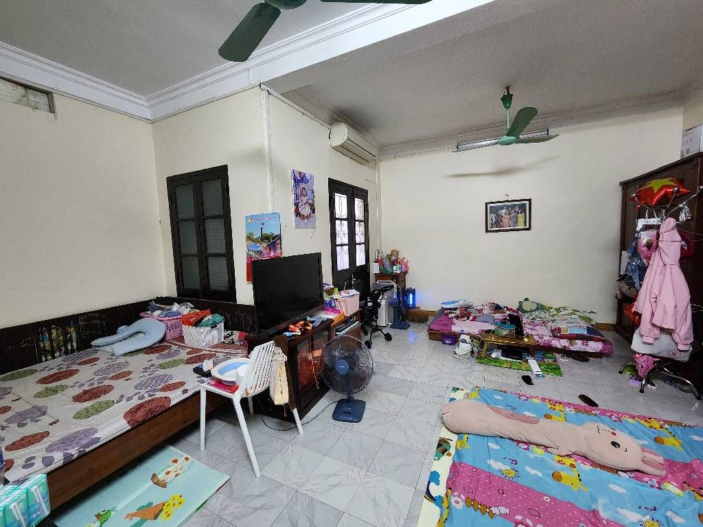 Bán nhà Trương Định - diện tích 52m2 4 tầng - Nhà dân xây - giá 13,9 tỷ