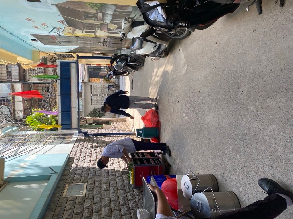 Bán nhà Khuất Duy Tiến - diện tích 25.4m2 6 tầng - Ô tô tránh - giá 7,75 tỷ