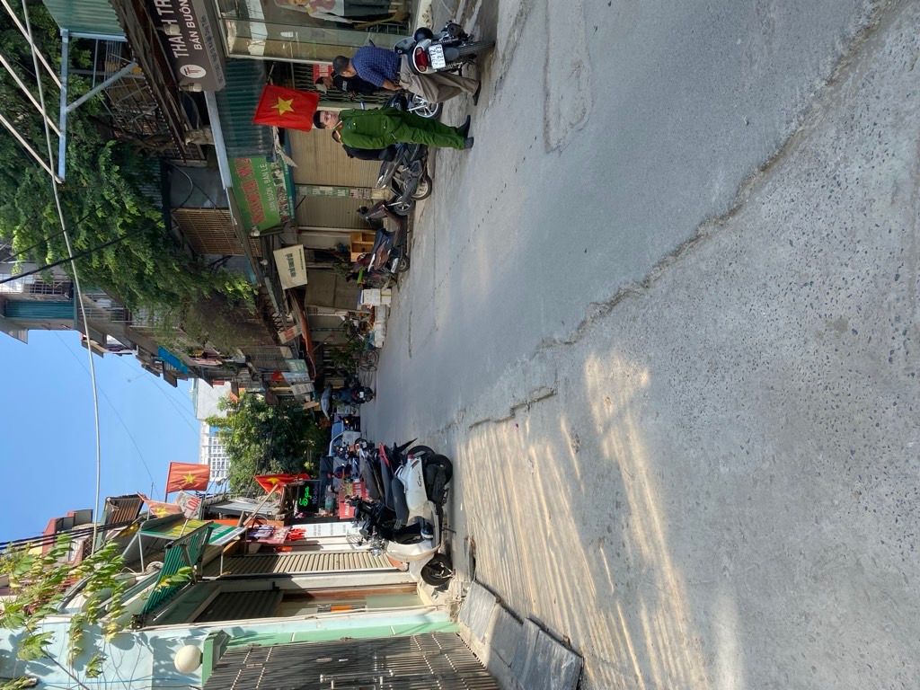 Bán nhà Khuất Duy Tiến - diện tích 25.4m2 6 tầng - Ô tô tránh - giá 7,75 tỷ