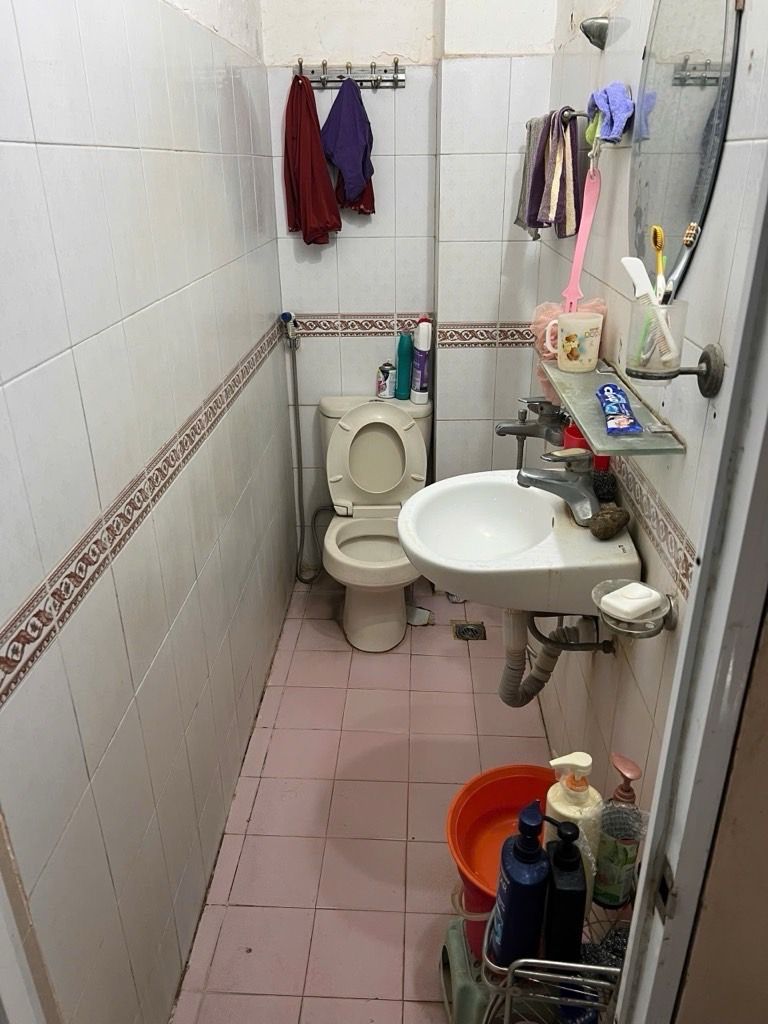 Bán nhà Nguyễn Lương Bằng - diện tích 41m2 3 tầng - Lô góc, cách 60m ra ô tô tránh - giá 9,7 tỷ