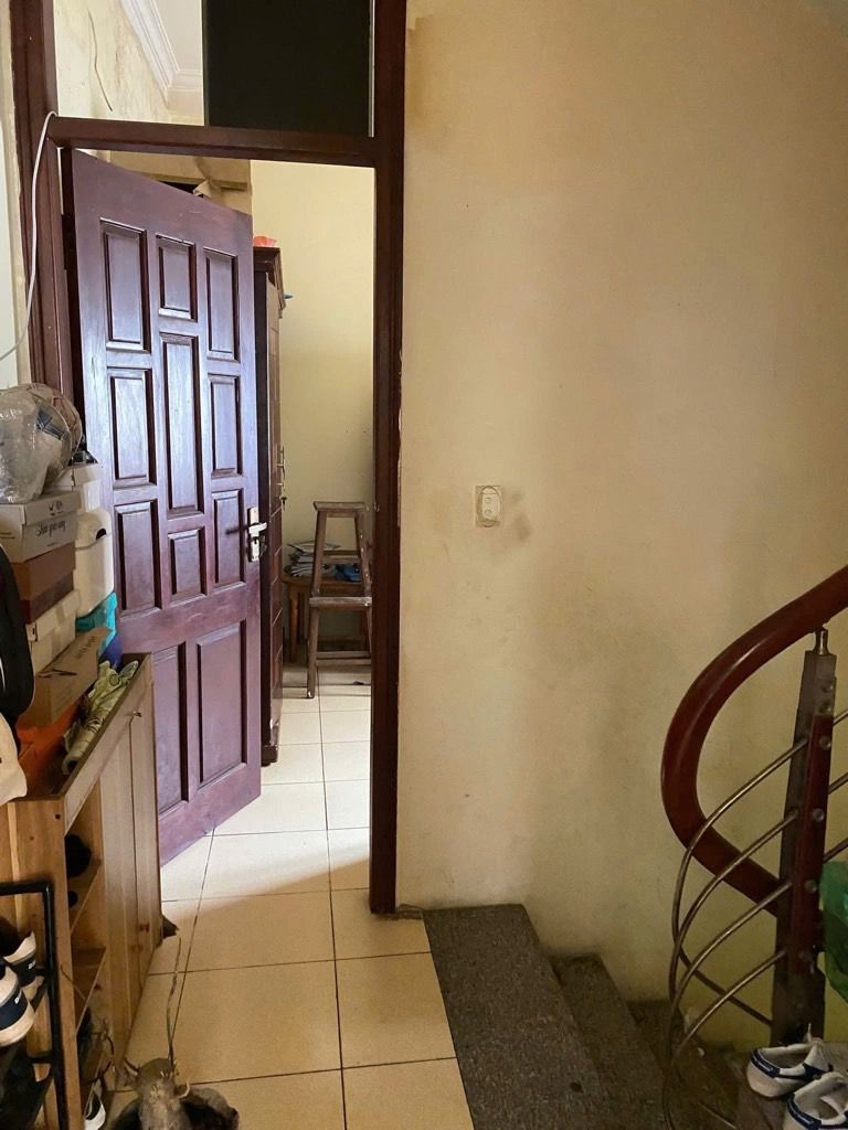 Bán nhà Tô Hoàng - diện tích 52.5m2 3 tầng - Ngõ thông kinh doanh - giá 13 tỷ